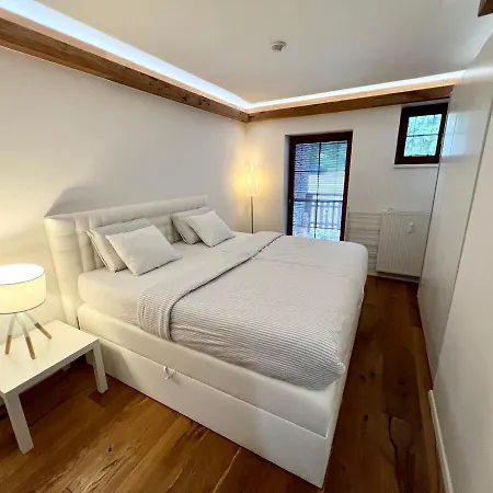 Apartment Premium Rokytnice *